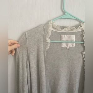 Victoria’s Secret Luxury Blend Long Sleeve Cardigan, XS/S